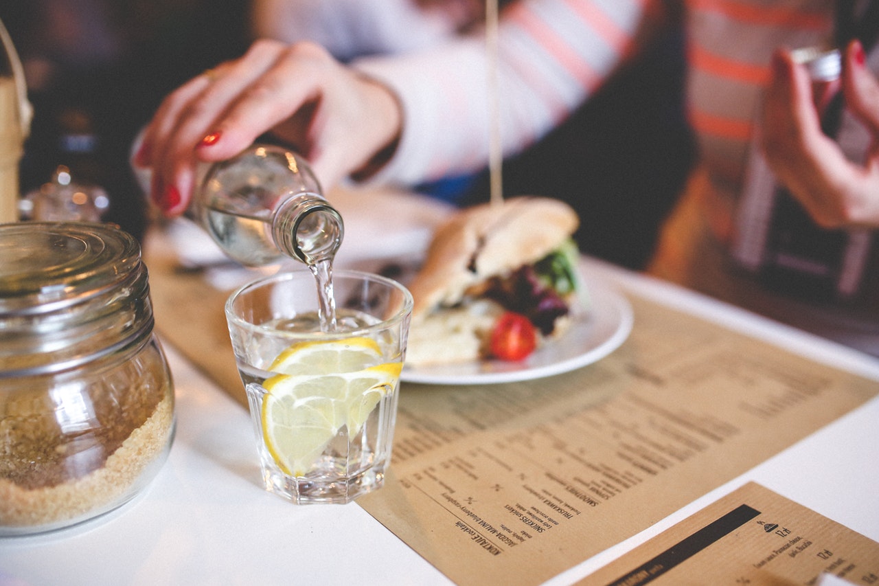 How-To Decrease Your Calories When Eating at Restaurants